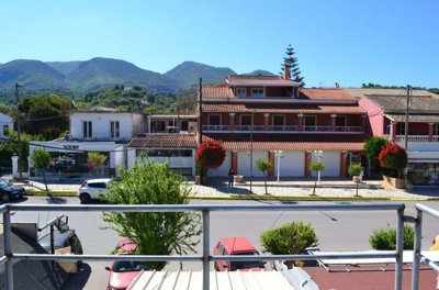 2edd167a-2973-4802-8ae7-3968b4ad1f11