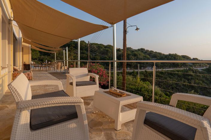 Image No.21-3 Bed House for sale