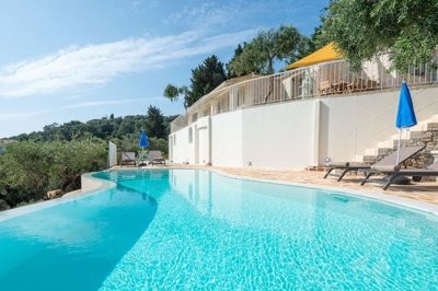 68615e1a-f932-42ed-af2d-9c6c89bb343c