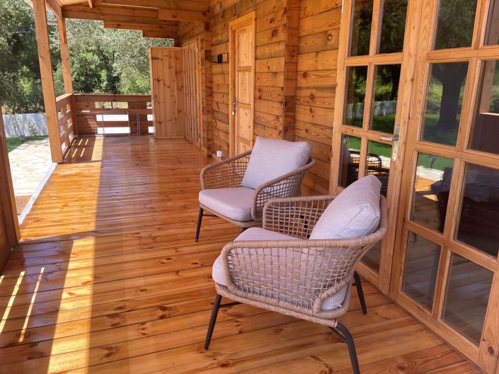 Image No.10-2 Bed House for sale