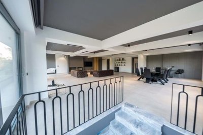 5f4e79ab-c215-437b-a3e1-36d6344157eb