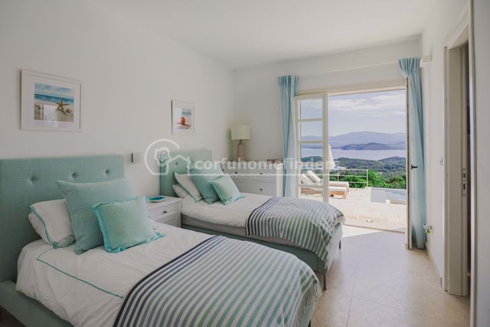 Image No.22-Maison de 4 chambres à vendre à Kassiopi