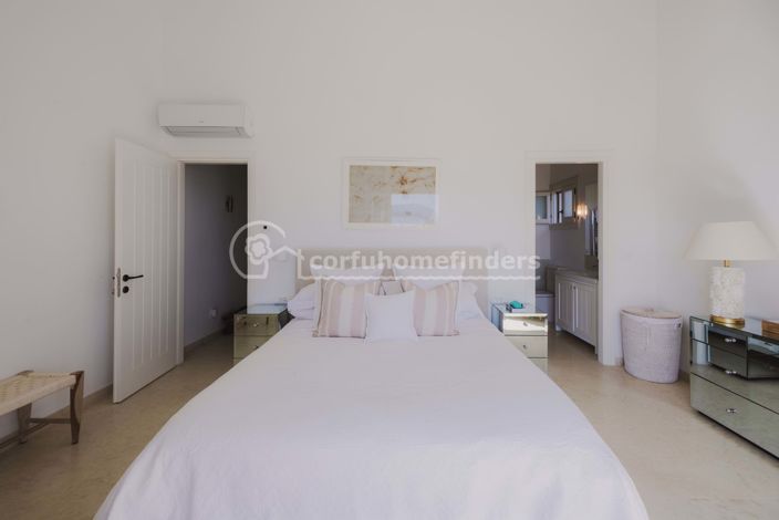 Image No.25-Maison de 4 chambres à vendre à Kassiopi