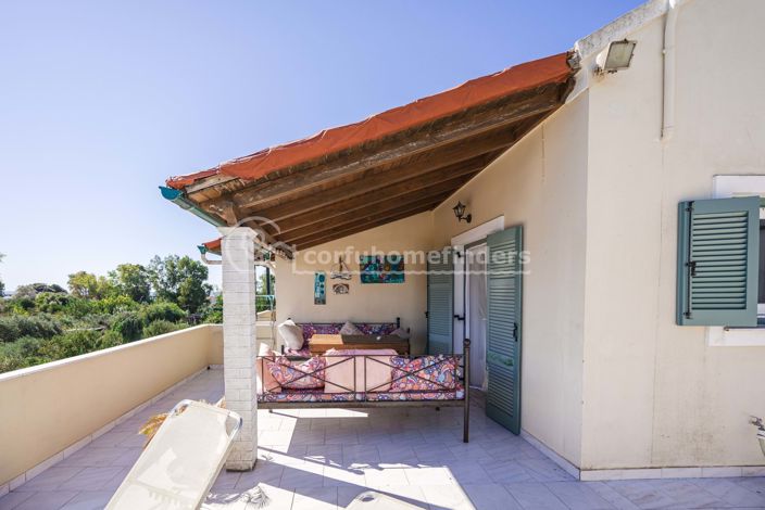 Image No.10-5 Bed House for sale