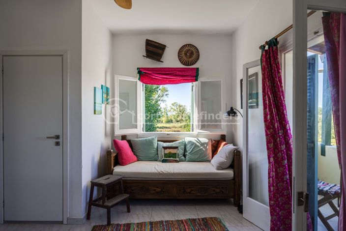 Image No.5-5 Bed House for sale