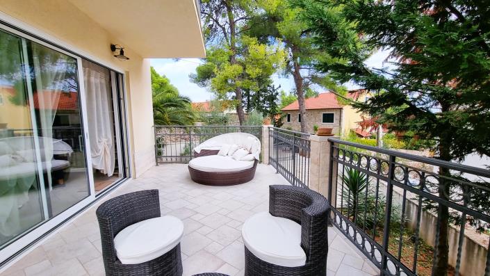 Image No.21-3 Bed Villa / Detached for sale