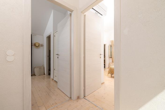 Image No.30-4 Bed Villa / Detached for sale