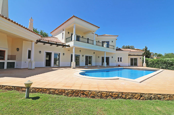 Image No.10-4 Bed Villa for sale