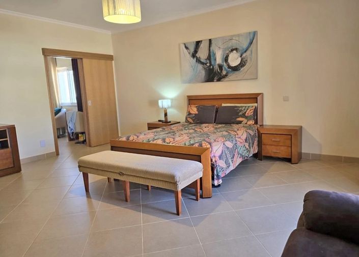 Image No.6-Villa de 4 chambres à vendre à Algarve