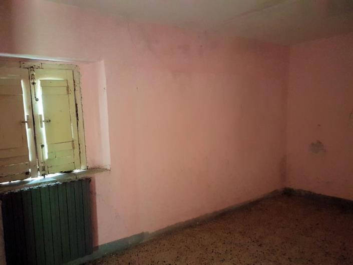 Image No.11-3 Bed Country House for sale