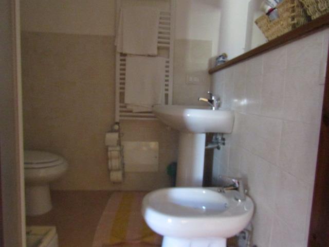 Image No.13-1 Bed Townhouse for sale