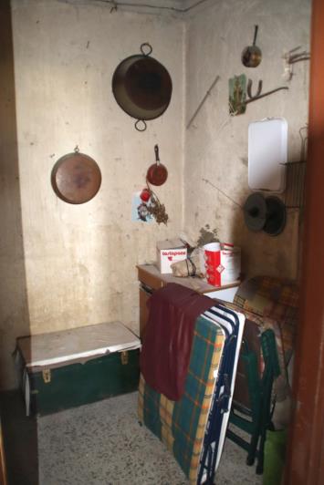 Image No.9-2 Bed Farmhouse for sale