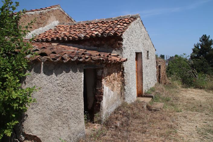 Image No.7-2 Bed Farmhouse for sale