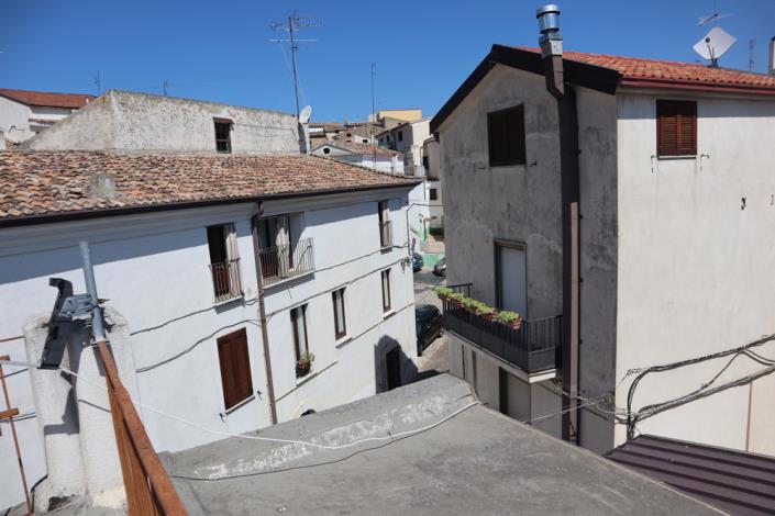 Image No.26-4 Bed Townhouse for sale