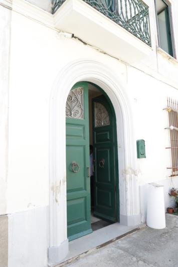 Image No.3-2 Bed Townhouse for sale