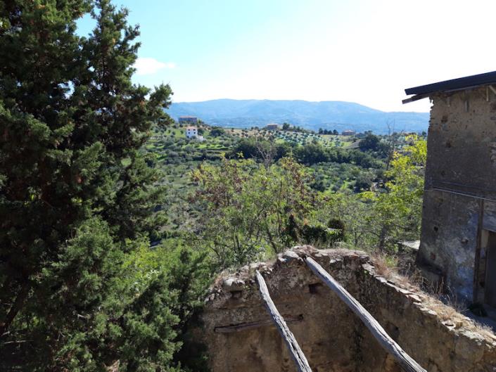 Image No.20-2 Bed House for sale