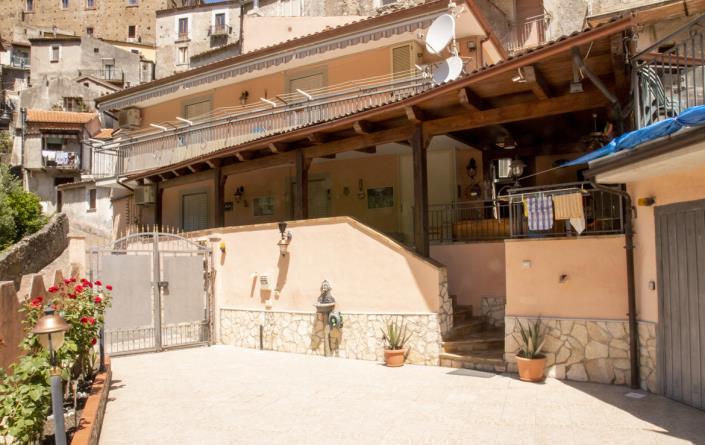 Image No.4-3 Bed Villa for sale