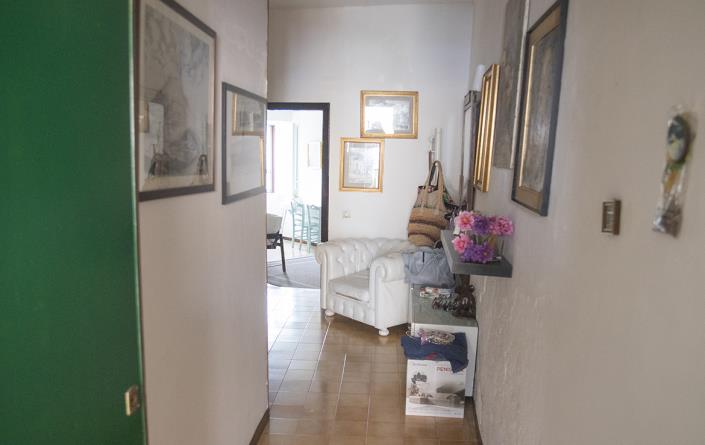 Image No.13-3 Bed Townhouse for sale