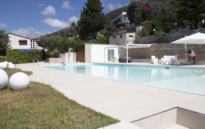 Image No.5-6 Bed Villa / Detached for sale