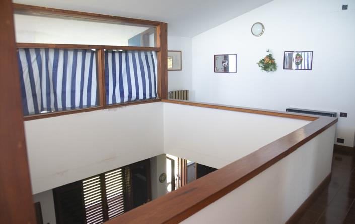 Image No.21-6 Bed Villa / Detached for sale