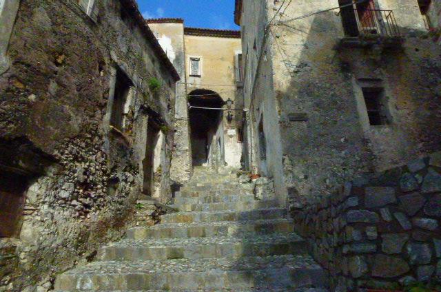 Image No.3-1 Bed Townhouse for sale