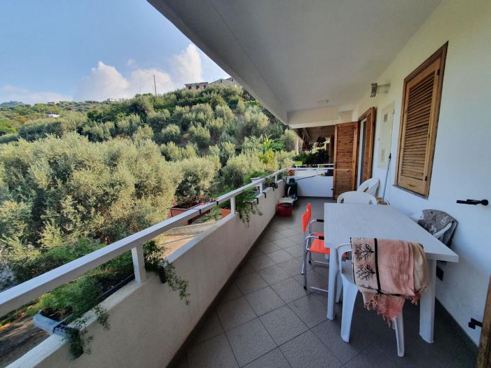 Image No.19-2 Bed Apartment for sale