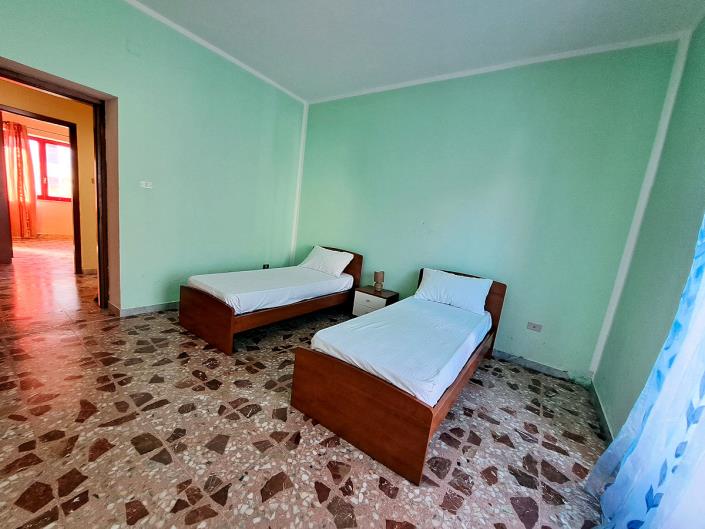 Image No.10-3 Bed Apartment for sale