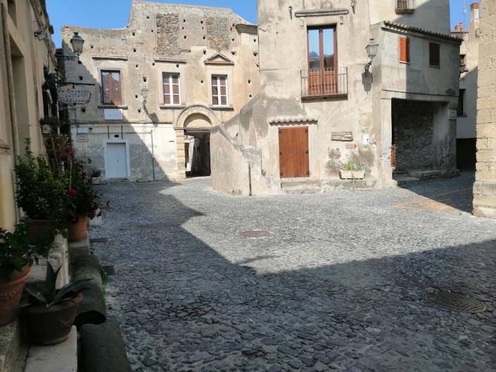 Image No.20-3 Bed Apartment for sale