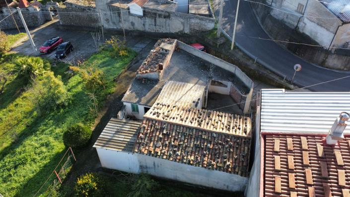 Image No.2-Propriété de pays de 1 chambre à vendre à Longobardi