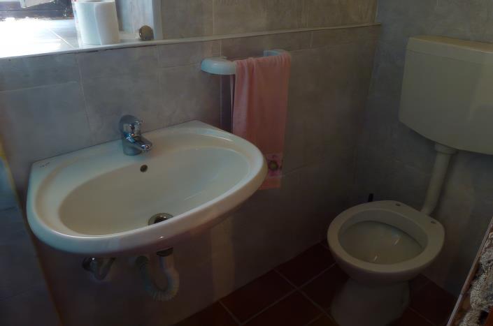 Image No.7-1 Bed House for sale