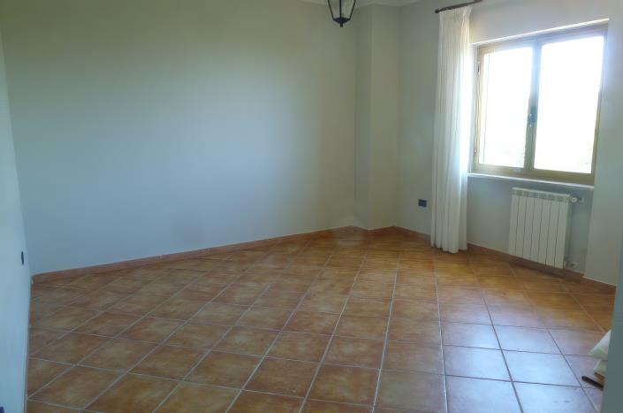 Image No.30-5 Bed House/Villa for sale