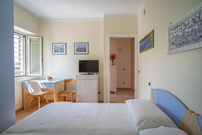 Image No.7-4 Bed Villa for sale