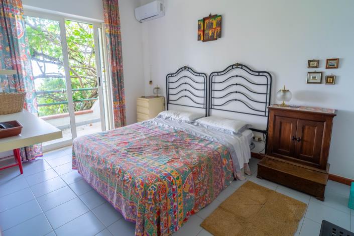 Image No.14-4 Bed Villa for sale