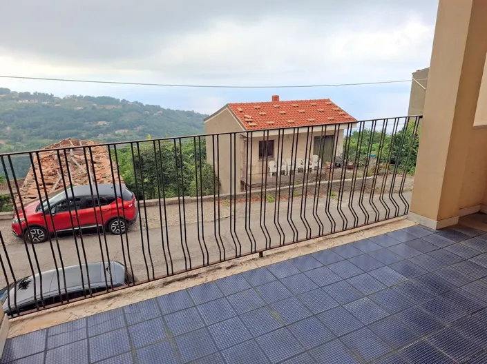 Image No.16-2 Bed House for sale