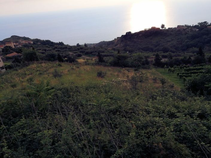 Image No.17-2 Bed House for sale