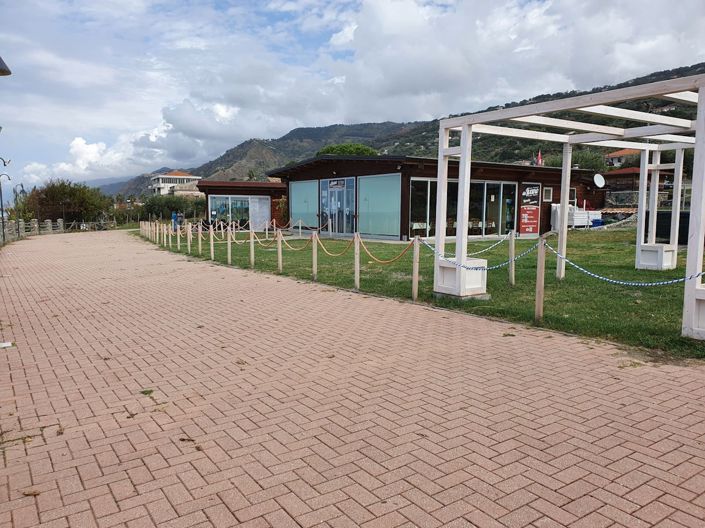 Image No.30-2 Bed Farmhouse for sale