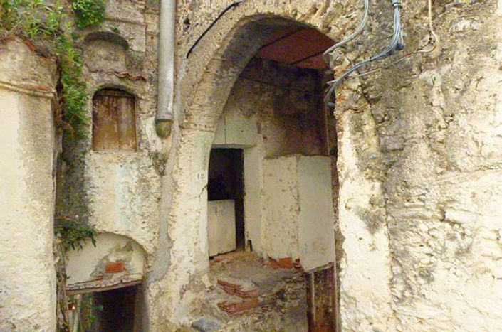 Image No.9-1 Bed Property for sale