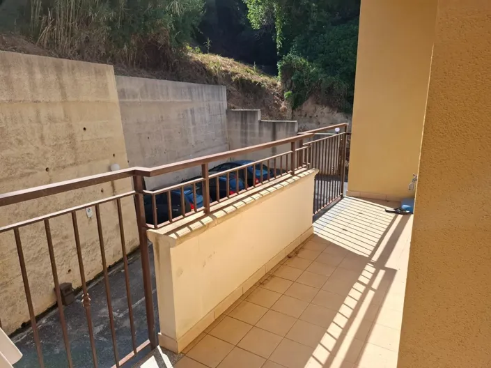 Image No.12-1 Bed Apartment for sale