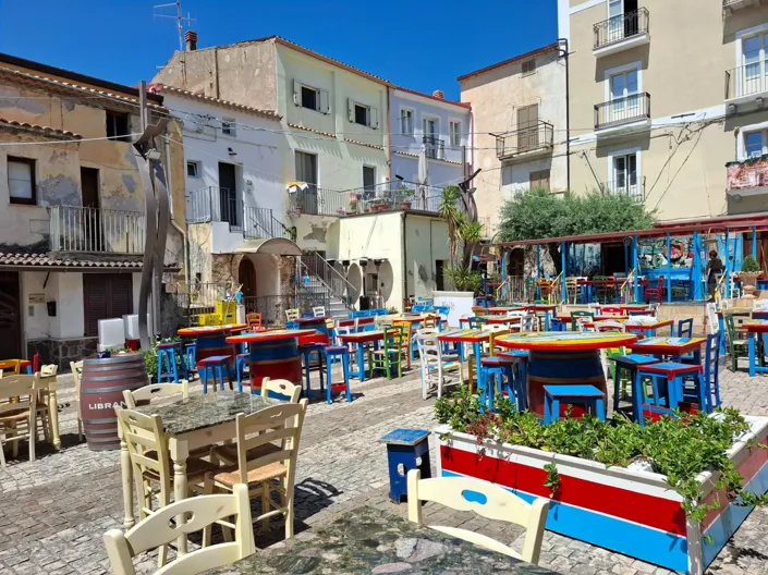 Image No.25-1 Bed Apartment for sale