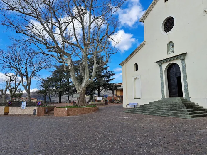 Image No.27-2 Bed Townhouse for sale