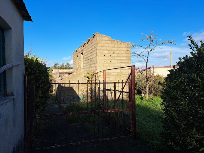 Image No.23-1 Bed House for sale