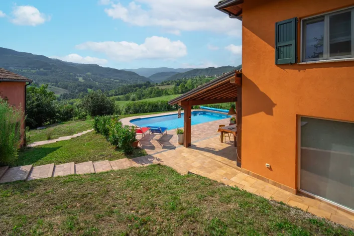 Image No.9-Villa de 3 chambres à vendre à Calabre