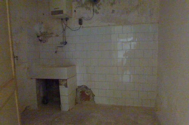 Image No.15-1 Bed Property for sale