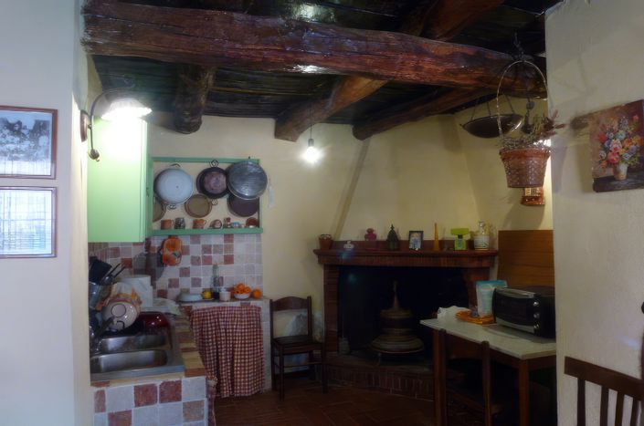 Image No.7-2 Bed House for sale