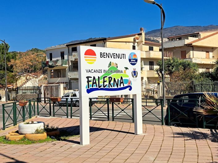 Image No.19-1 Bed Townhouse for sale