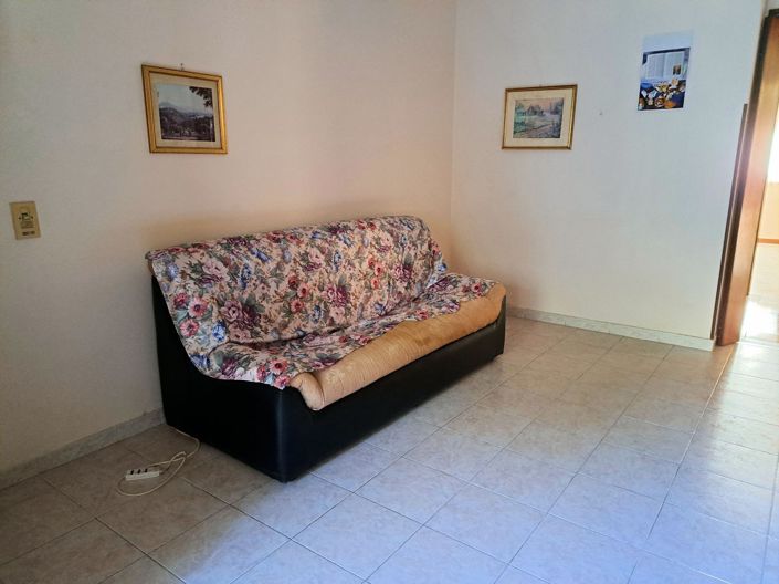 Image No.14-3 Bed Apartment for sale