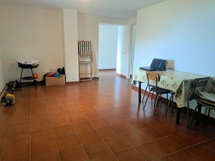 Image No.16-4 Bed House for sale