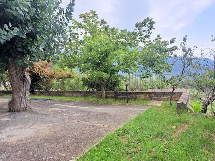 Image No.17-4 Bed House for sale