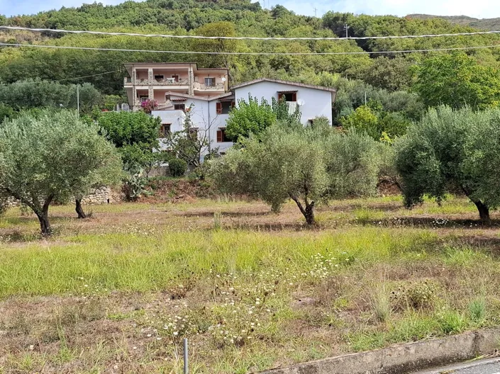 Image No.31-4 Bed House for sale