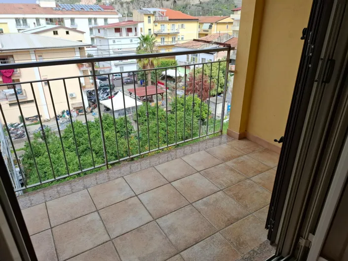 Image No.24-2 Bed Apartment for sale